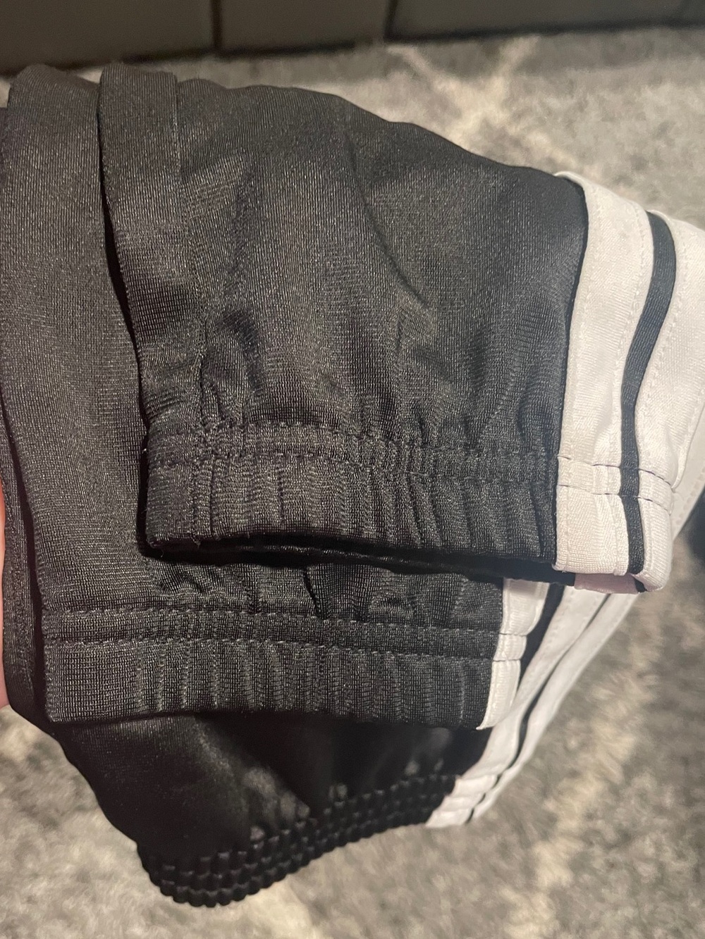 Adidas Track Jogger Style Pants Kids Size 6 - Picture 7 of 7